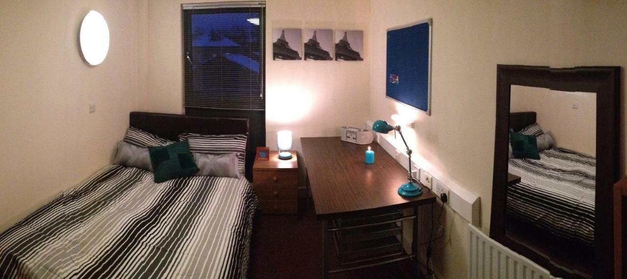 Trigg Hall Bradford  Bagian luar foto