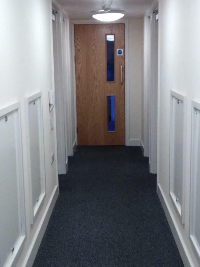 Trigg Hall Bradford  Bagian luar foto